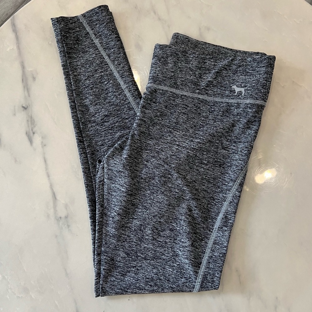 PINK Women’s Grey Leggings.
